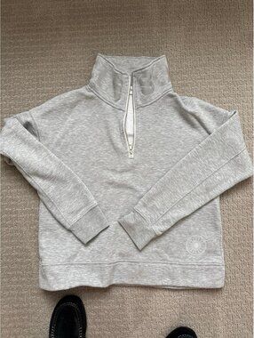 SoulCycle size medium gray sweatshirt